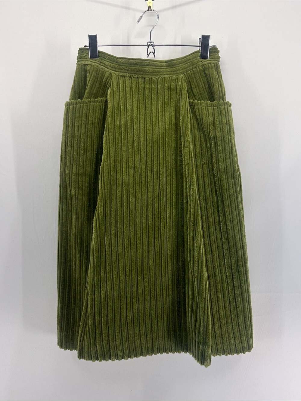Vintage Mademoiselle of San Francisco Green Corduroy Wrap Midi Skirt Pockets 70s - Picture 1 of 7